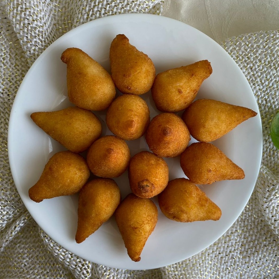 Porção Mini Coxinhas de Carne