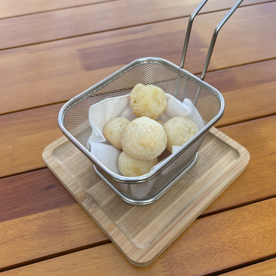 Combo do dia Pão de Queijo com café expresso longo
