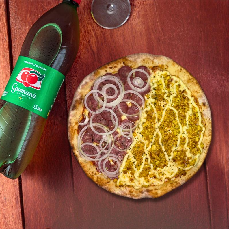 1/2 Frango com Catupiry Original 1/2 Calabresa Seara + 1 Bebida (Grátis)