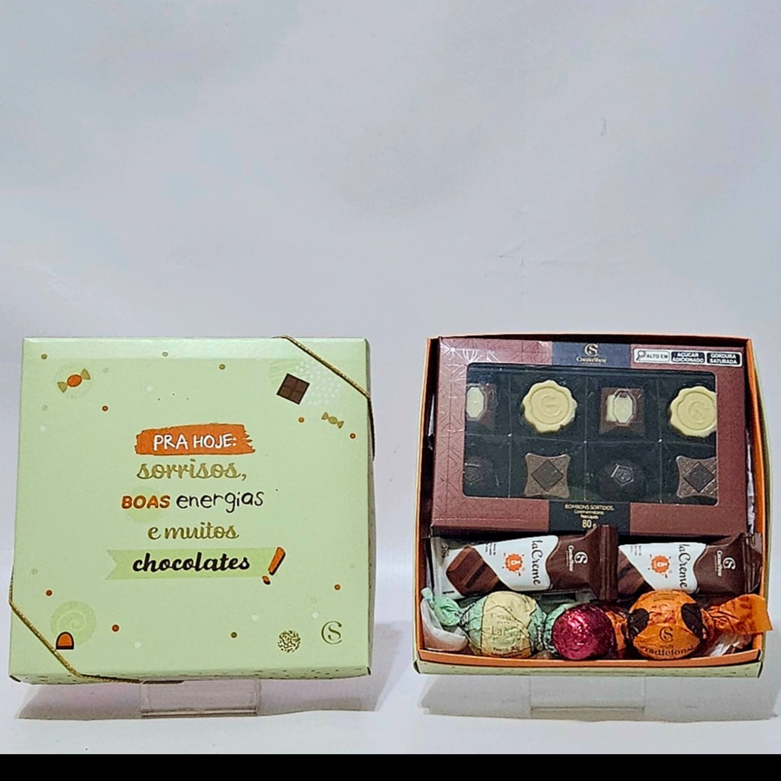 Kit Caixa com Bombons Sortidos (cod 746)