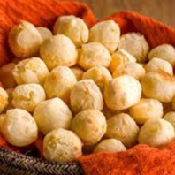 Mini Pão de Queijo