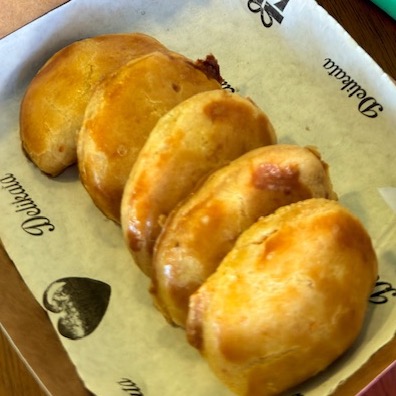 Mini pastel de forno de frango