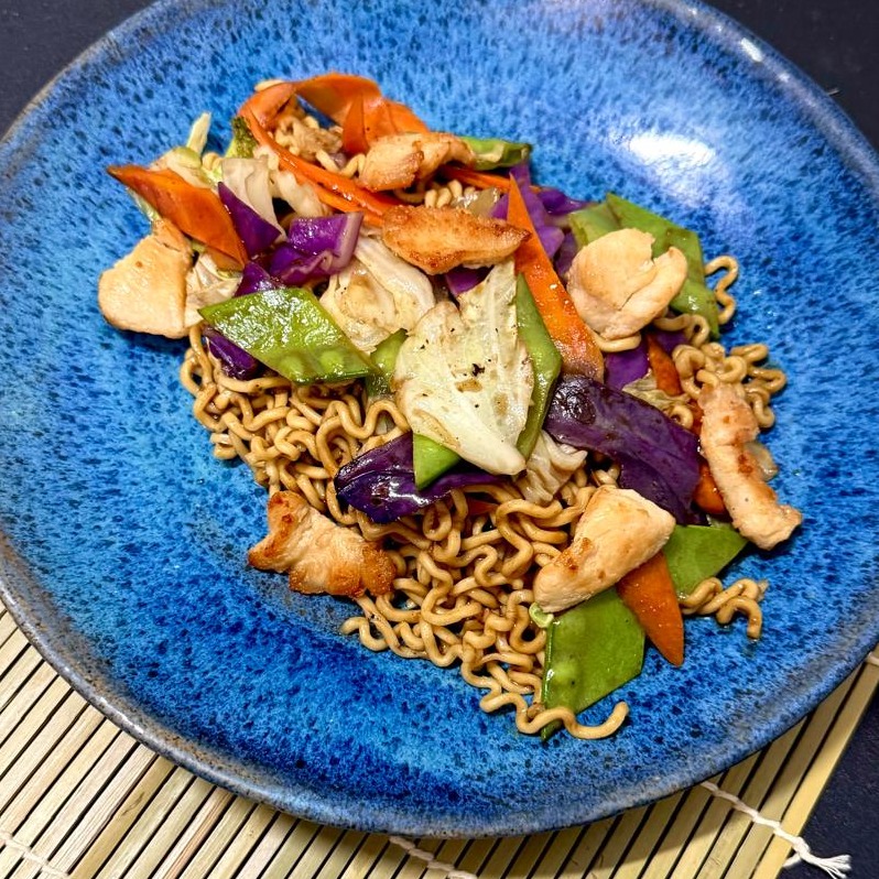 YAKISOBA DE FRANGO 500 gr
