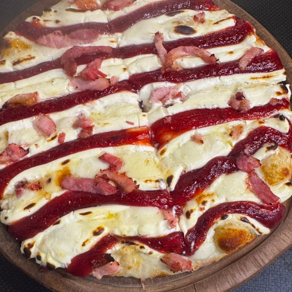 Pizza Romeu e Julieta & Bacon!!! 
