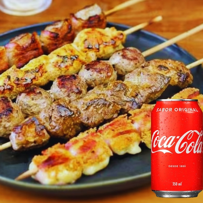 5 Espetinhos + 1 Coca-Cola Lata 350ml