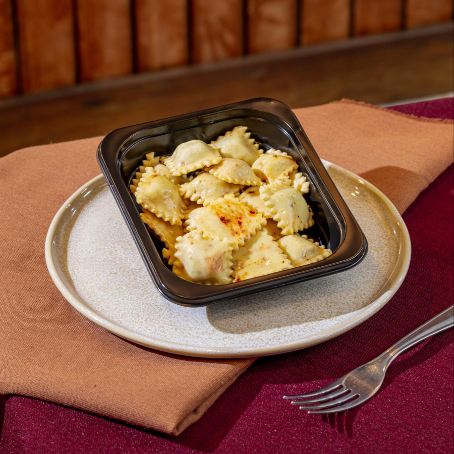 RAVIÓLI PIMENTA COM RECHEIO DE GORGONZOLA - 500GR