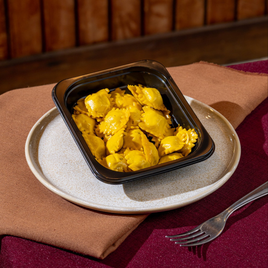 RAVIÓLI ABÓBORA COM RECHEIO DE CARNE SECA - 500GR