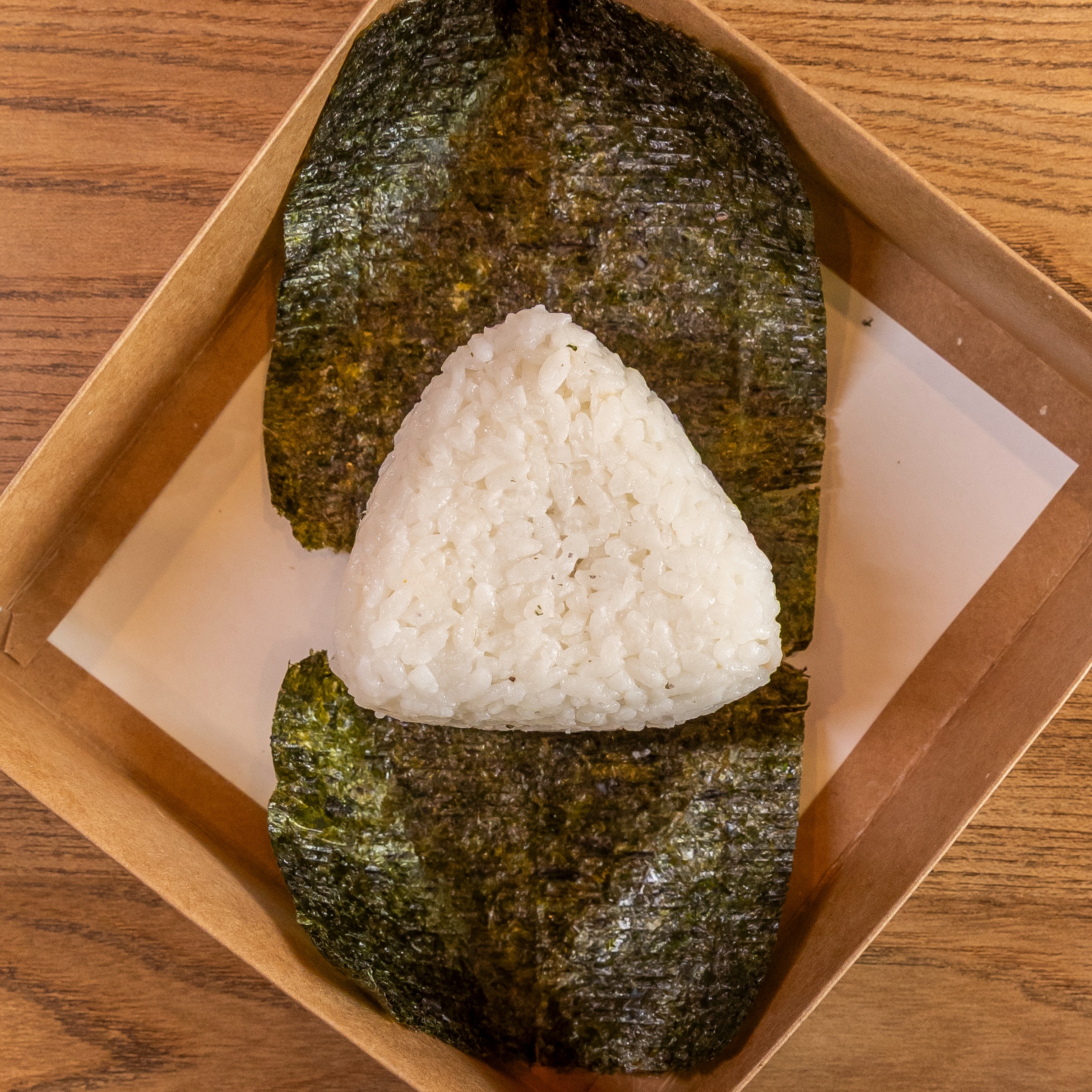 Onigiri Atum com Maionese