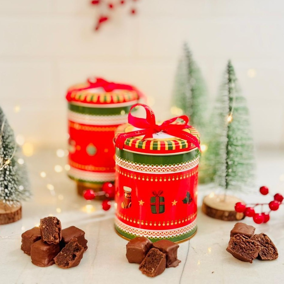 Lata Natalina com Bites de Brownie