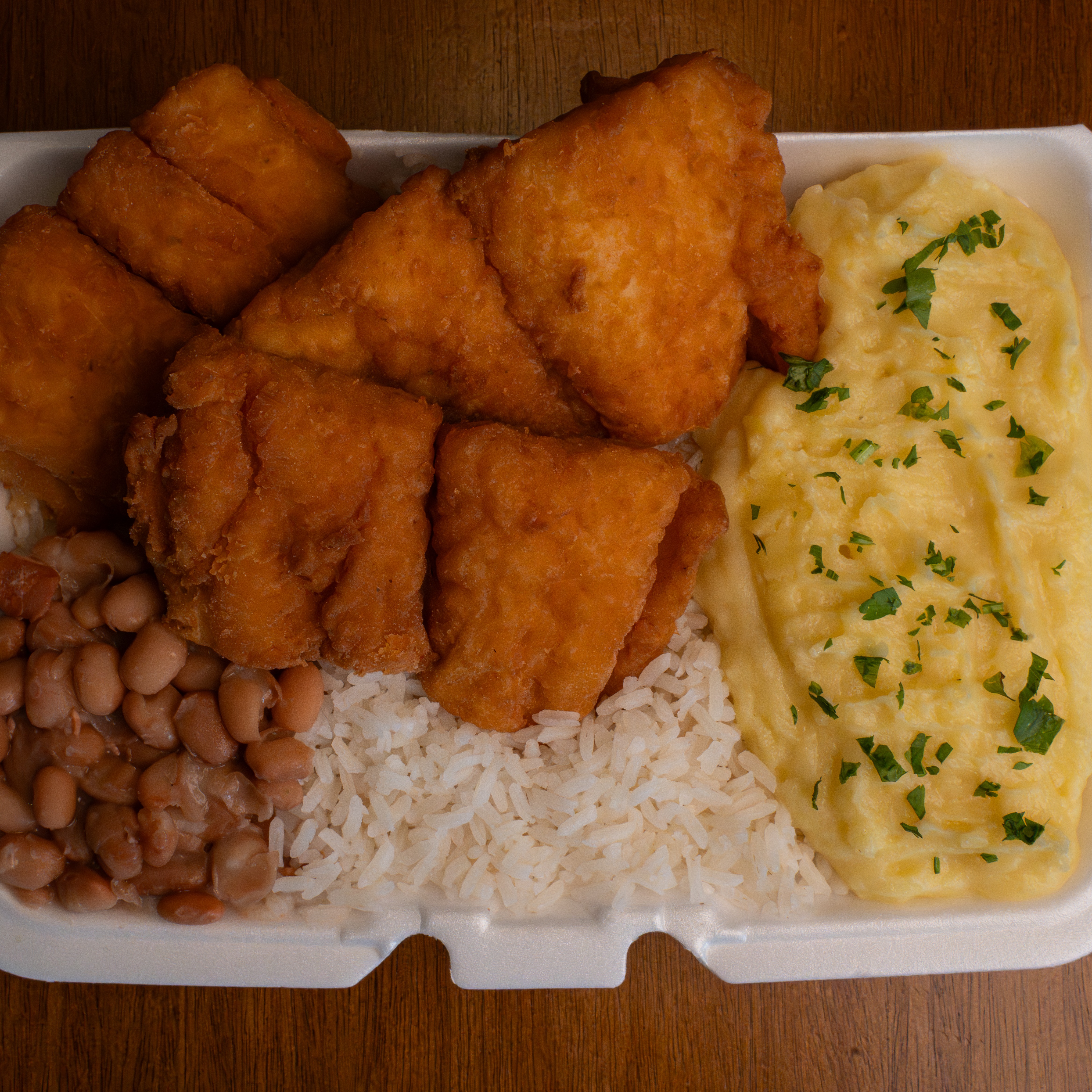 Marmita Padrão de Filé de peixe c/ Purê