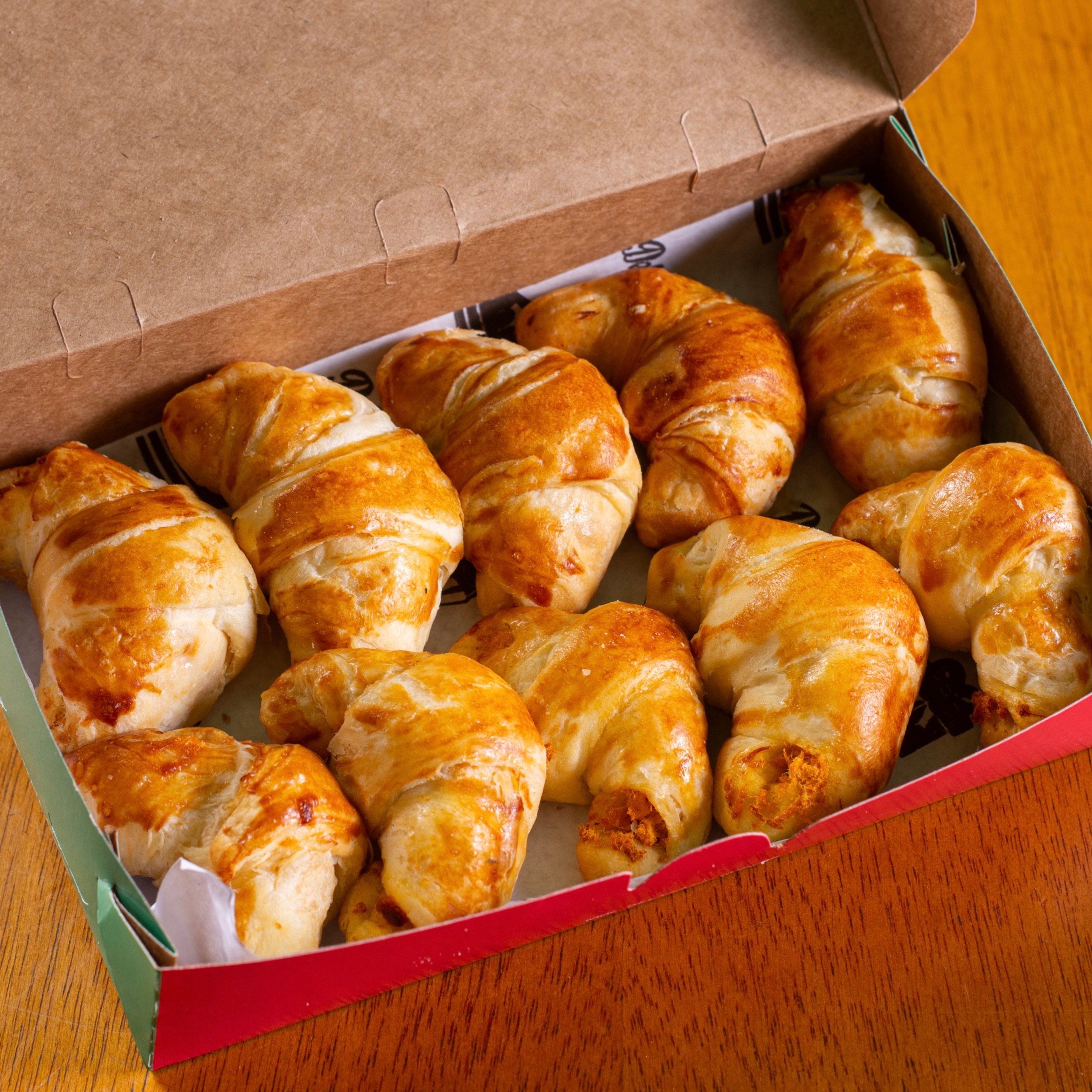 10 mini croissants de frango