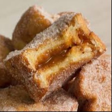 Mini rabanada recheada de doce de leite 