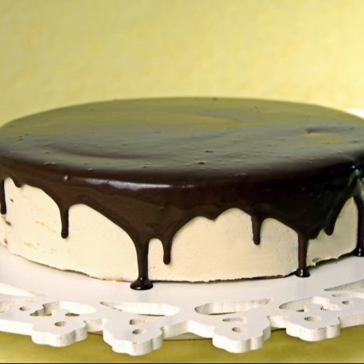 TORTA ALEMÃ DE CHOCOLATE