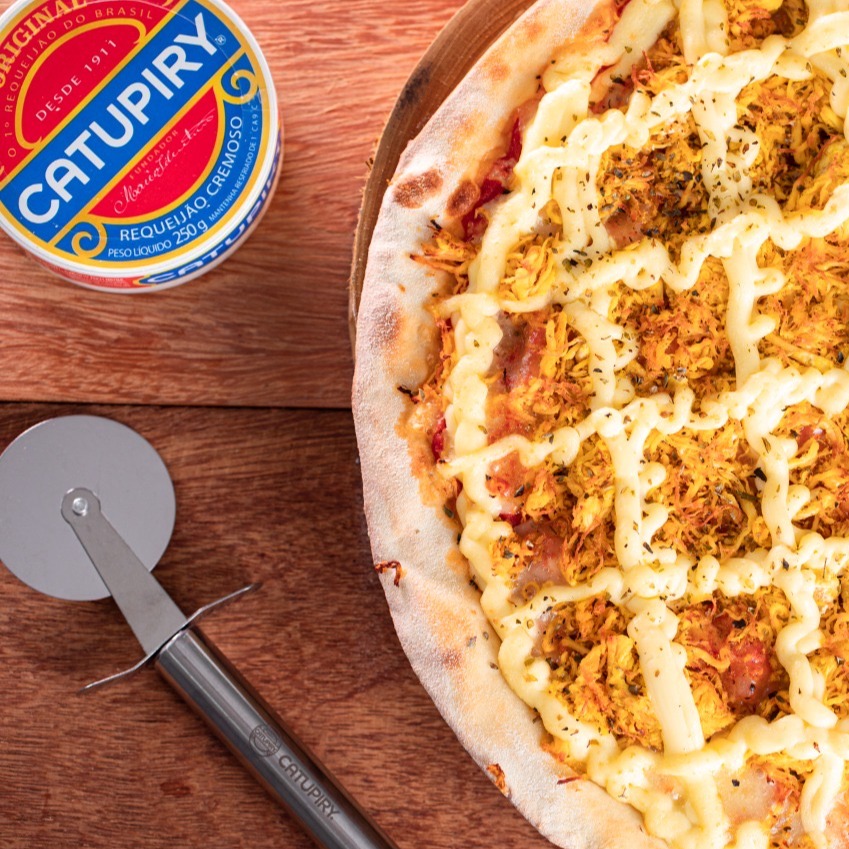 Pizza Frango com Catupiry Original 40cm 20% OFF