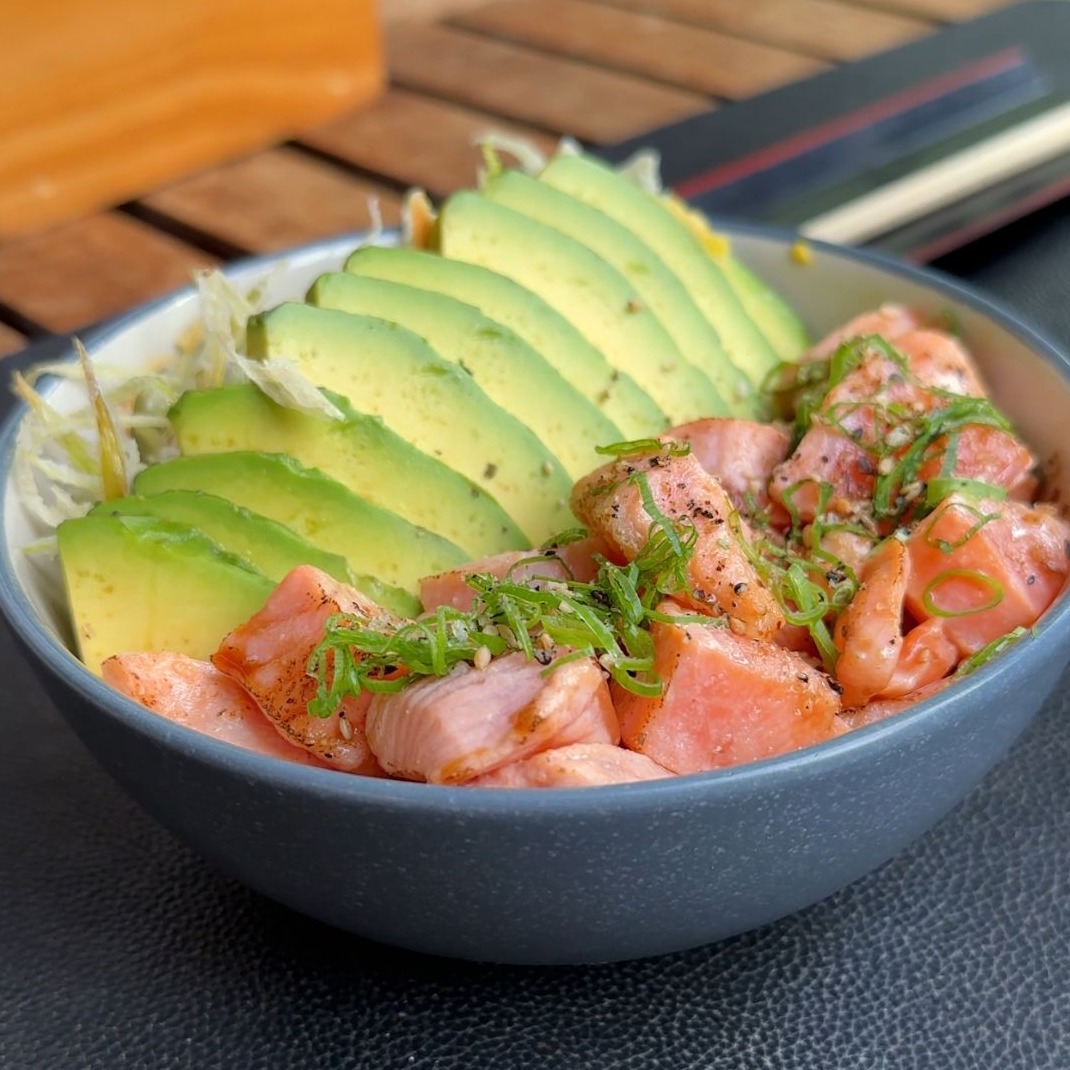 Poke de Salmão Brûlée