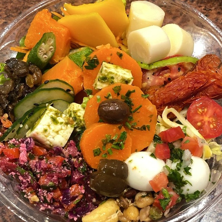 Buffet de saladas do Lilás