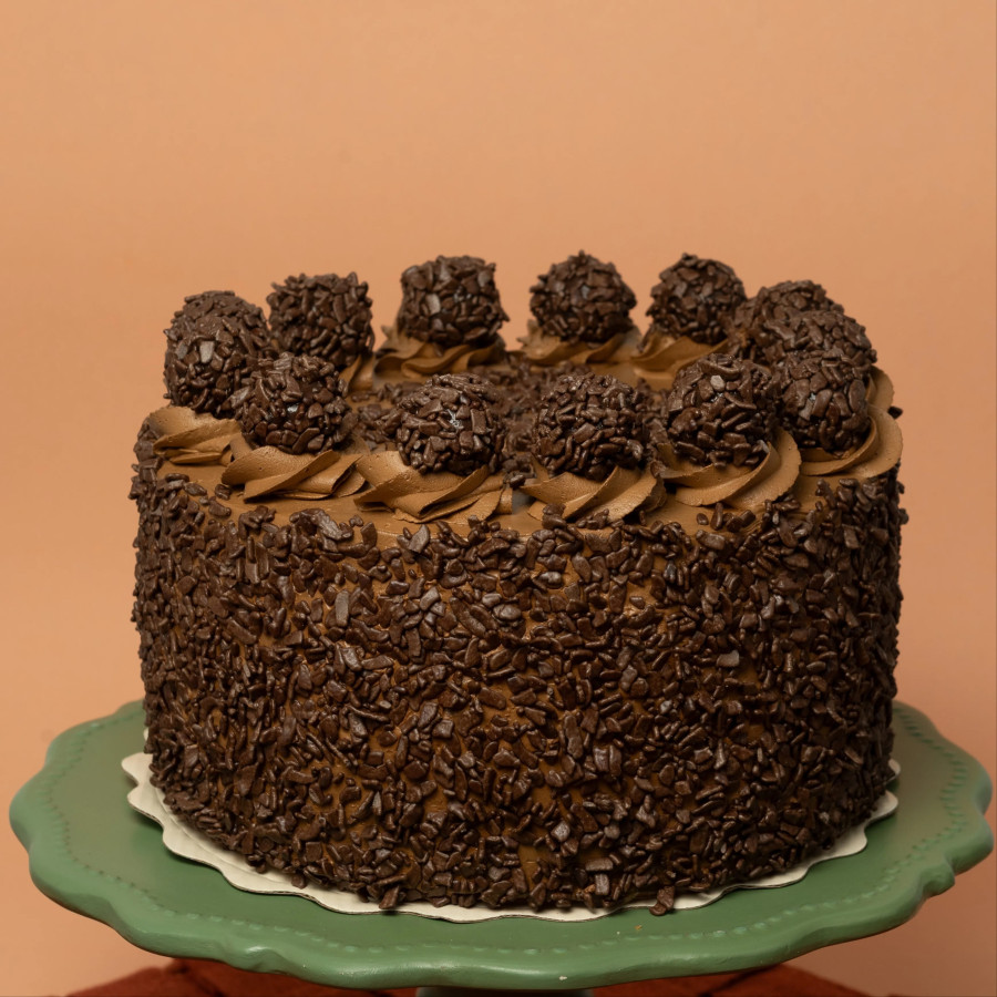 TORTA DE BRIGADEIRO