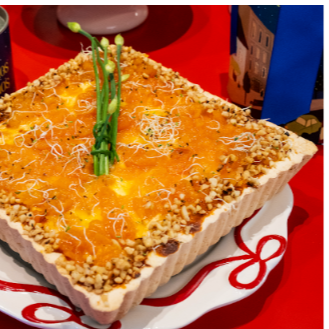 Torta Quatro Queijos Com Geleia Trufada de Damasco