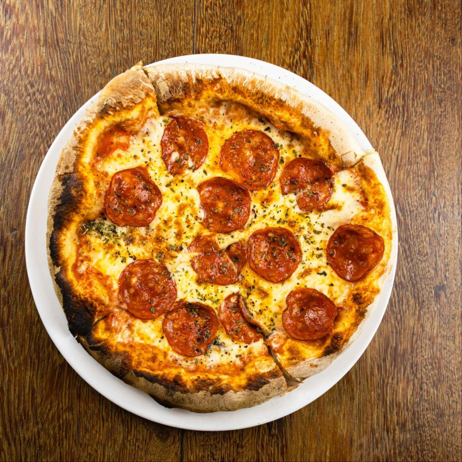 Combo Pizza de Calabresa + Pilsen Cósmica 500ml