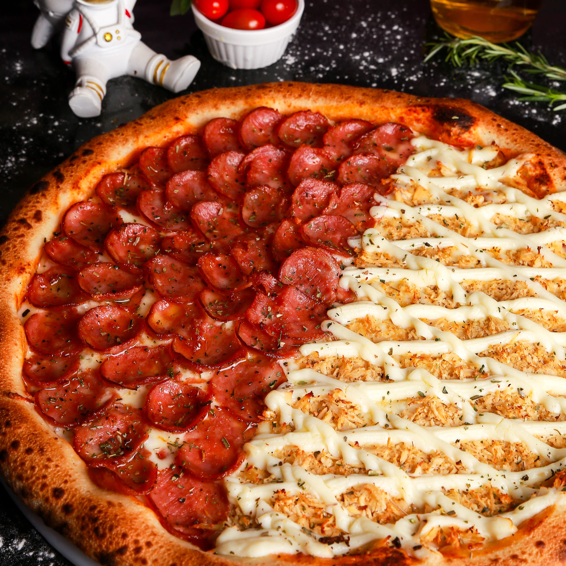 1/2 Calabresa 1/2 Frango com catupiry (Familia)