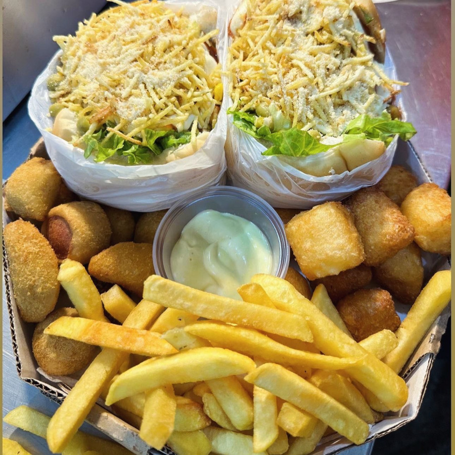 COMBO CASAL ( X TUDO + AIPIM + BATATA + SALGADINHO)