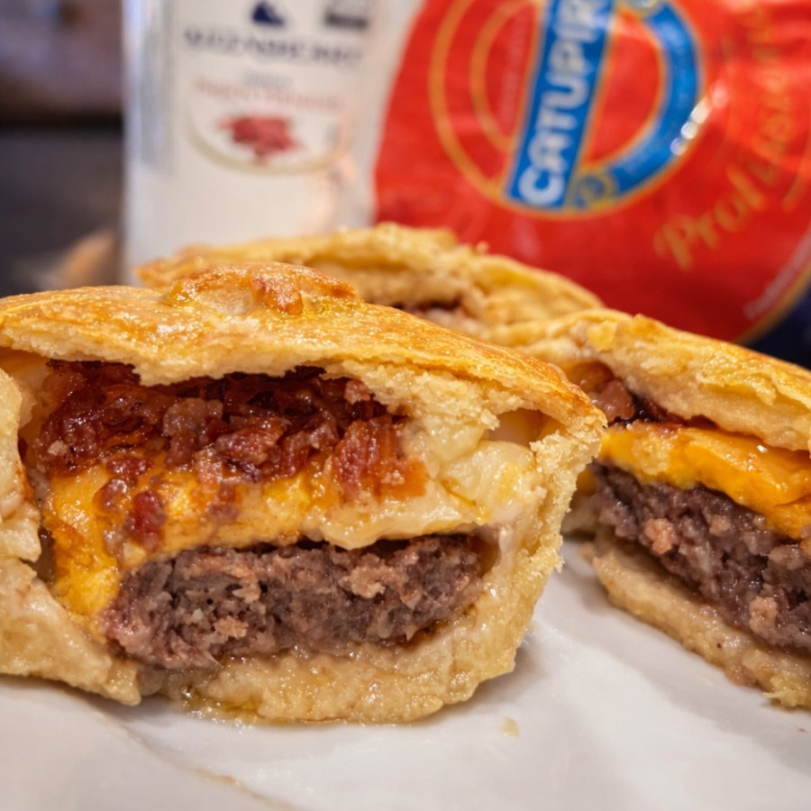 EMPADA DE HAMBURGUER