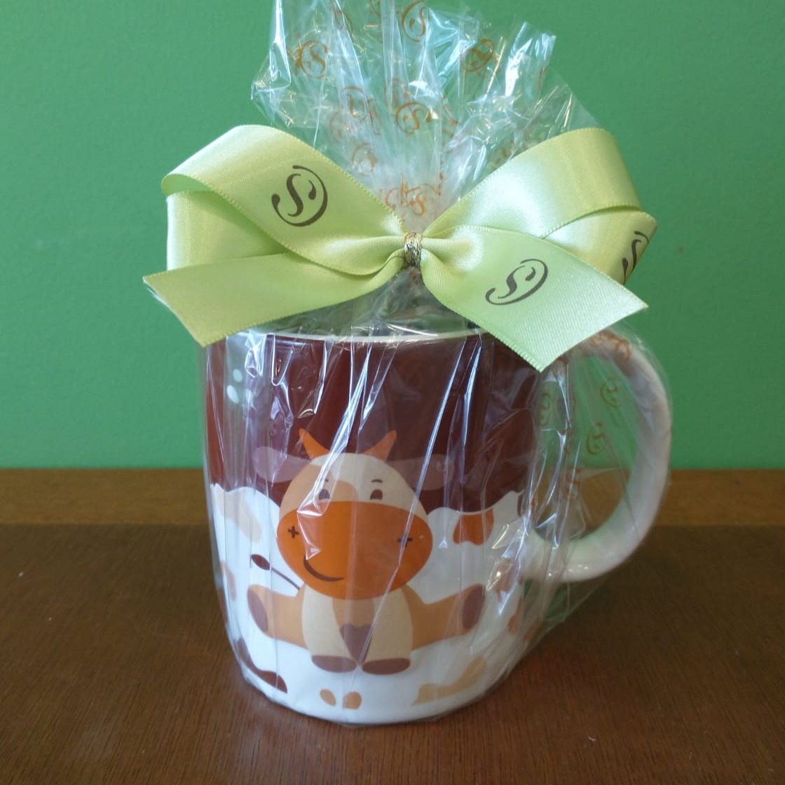 Caneca Cremilda - Cód 10