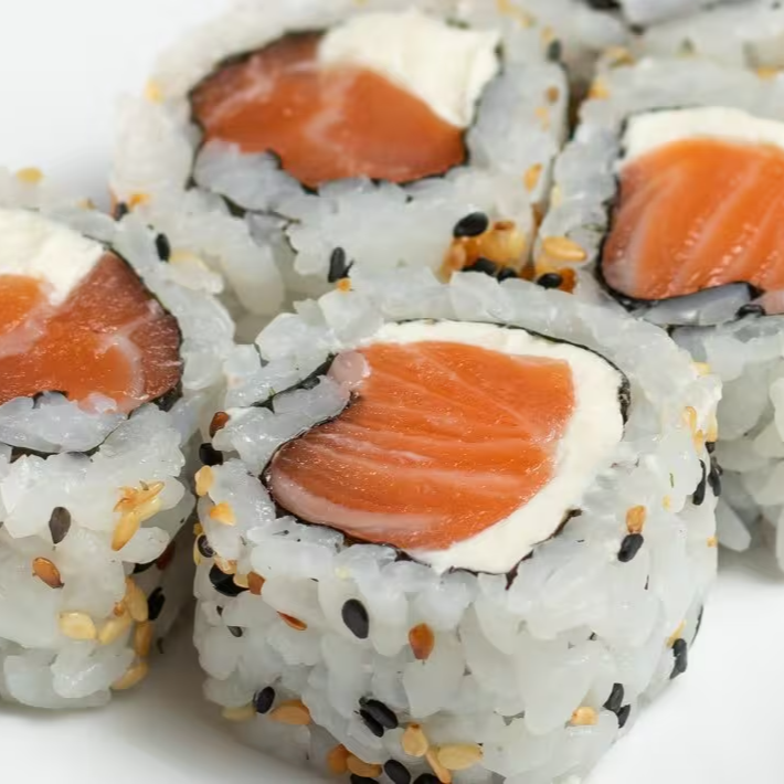 Uramaki  (4 unidades)