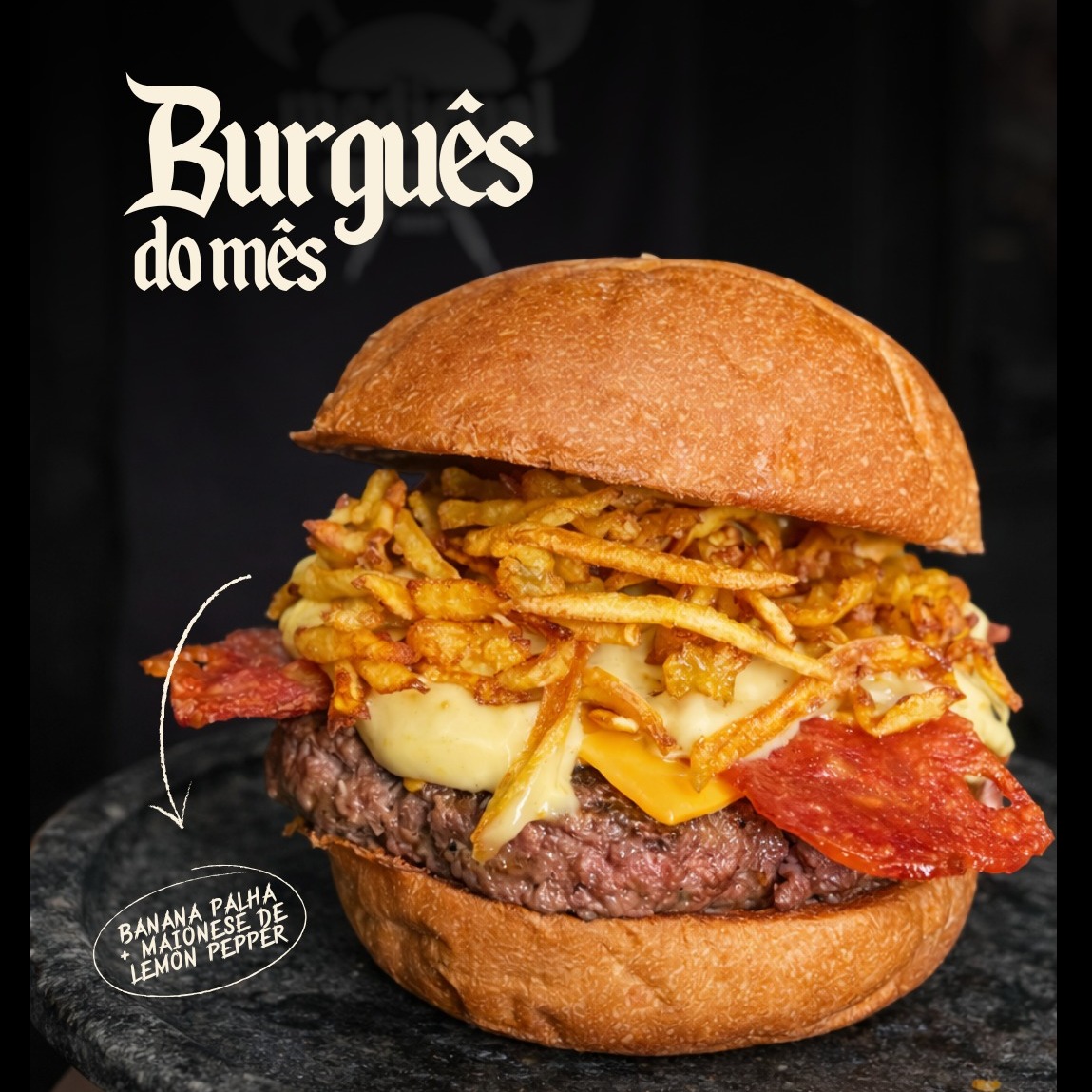 Burguês de Fevereiro (Banana palha + maionese de limão pepper)