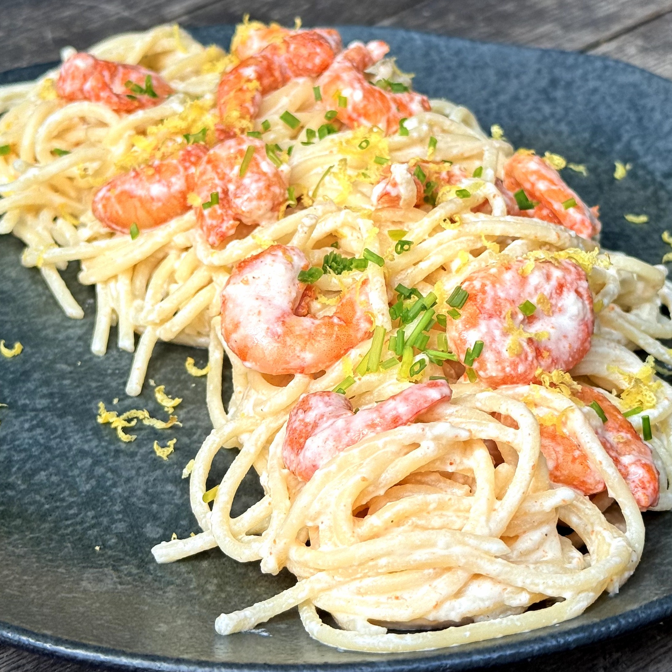 Espaguete com Camarão e Limão