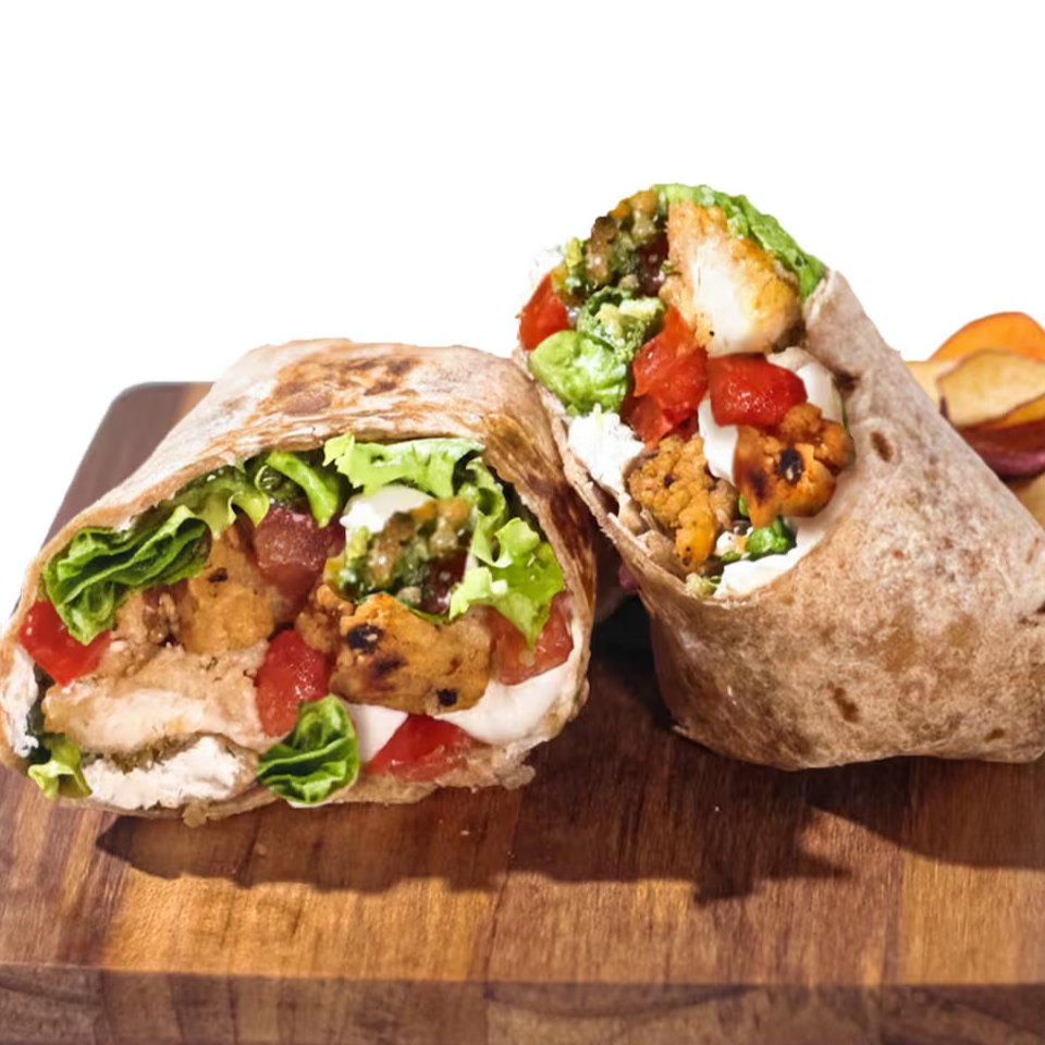 Wrap de frango crocante ao pesto