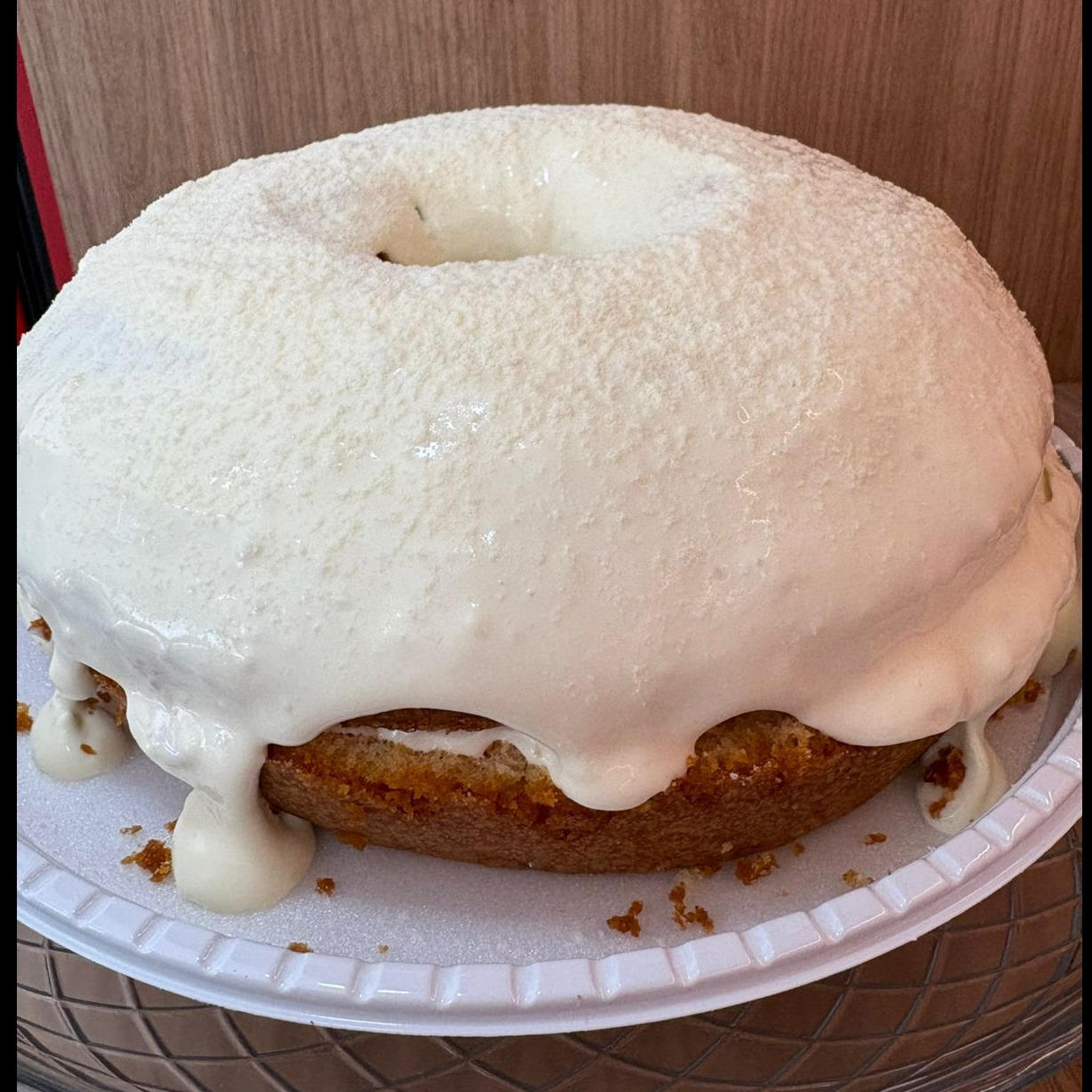 Bolo de Iogurte  recheado leite ninho