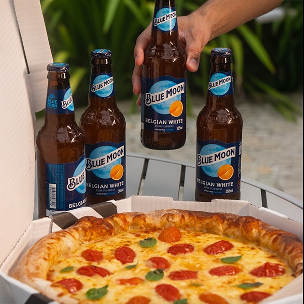 1 Pizza Salgada Marguerita Di Blasi 40cm + 4 Blue Moon