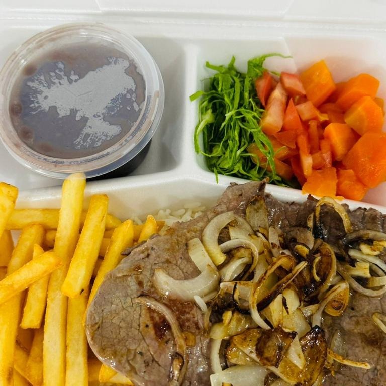 EXECUTIVO DE BIFE ACEBOLADO