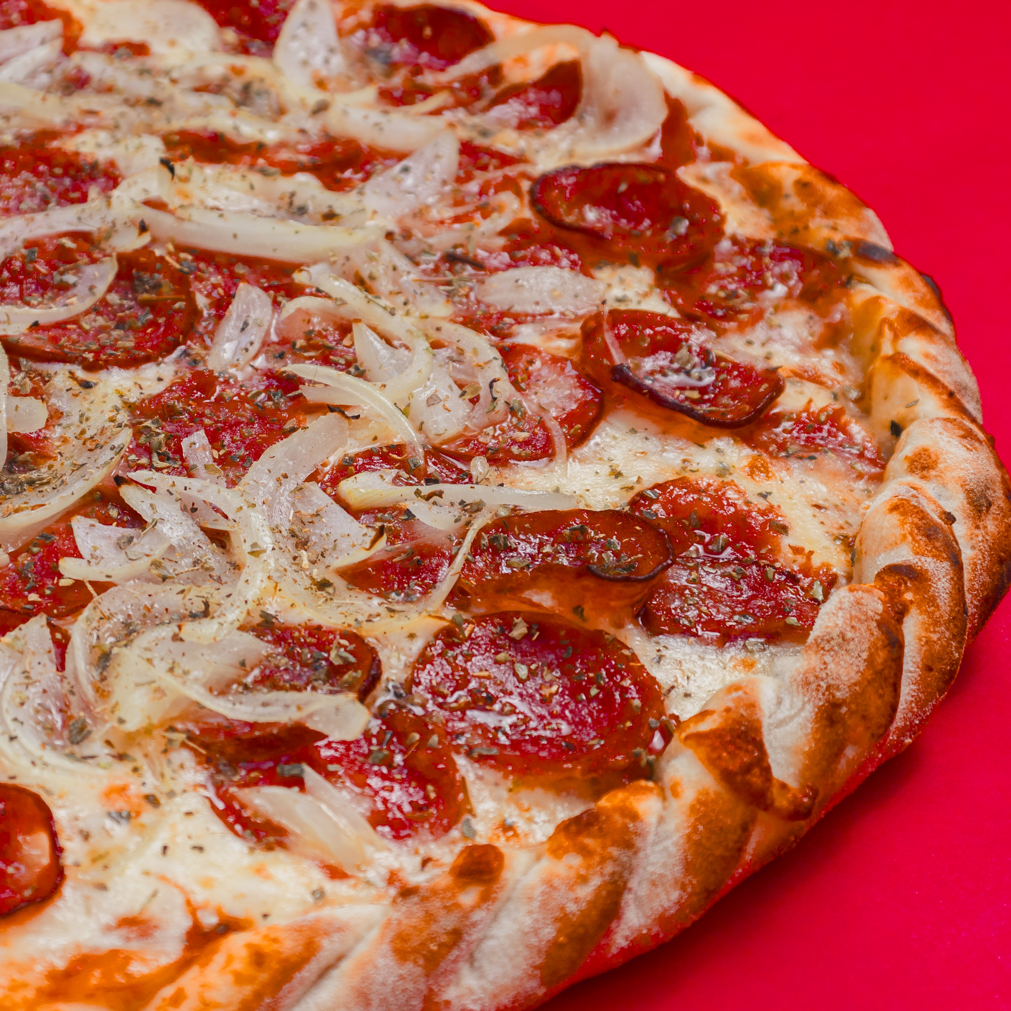 Pizza Grande (8 Fatias) - Calabresa c/ Cebola