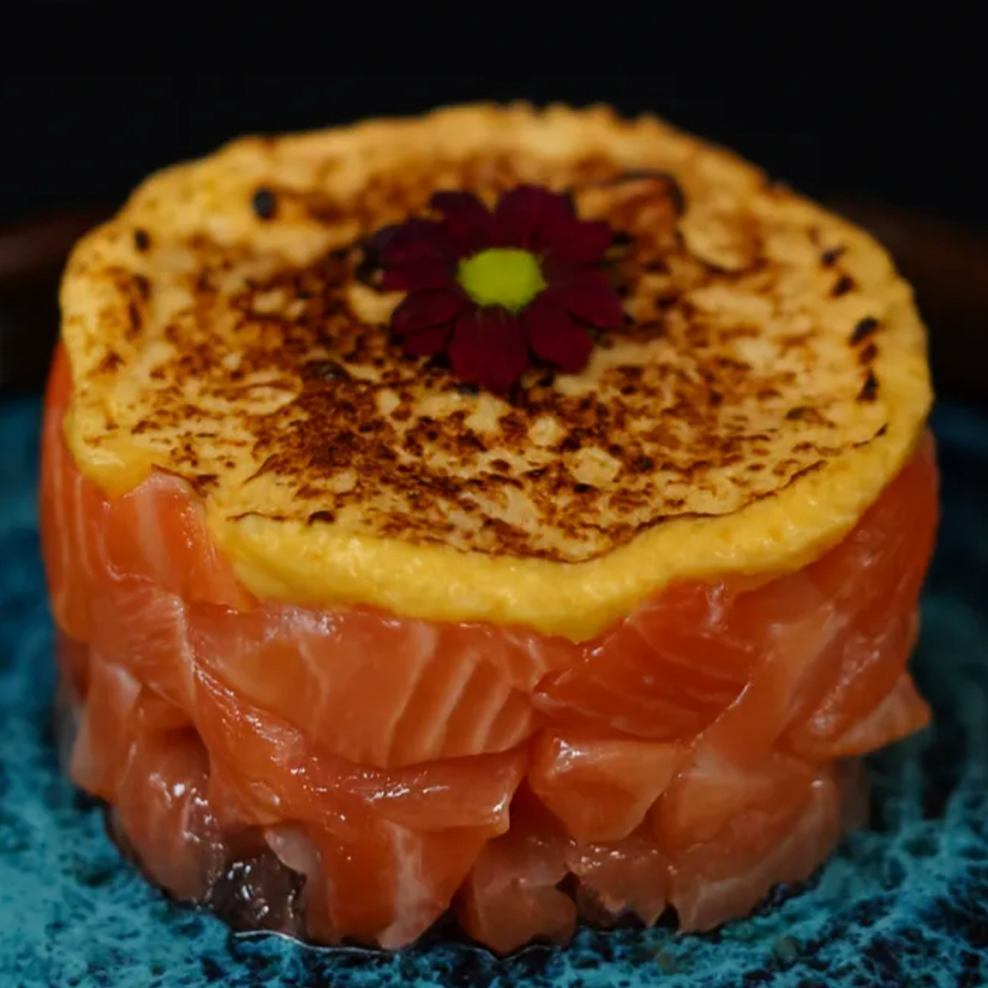 Tartar Salmão Tamagoyaki