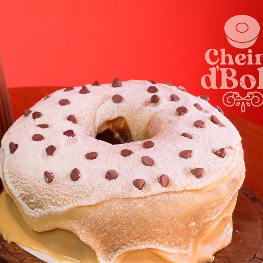 Bolo de Leite Ninho com Gotas