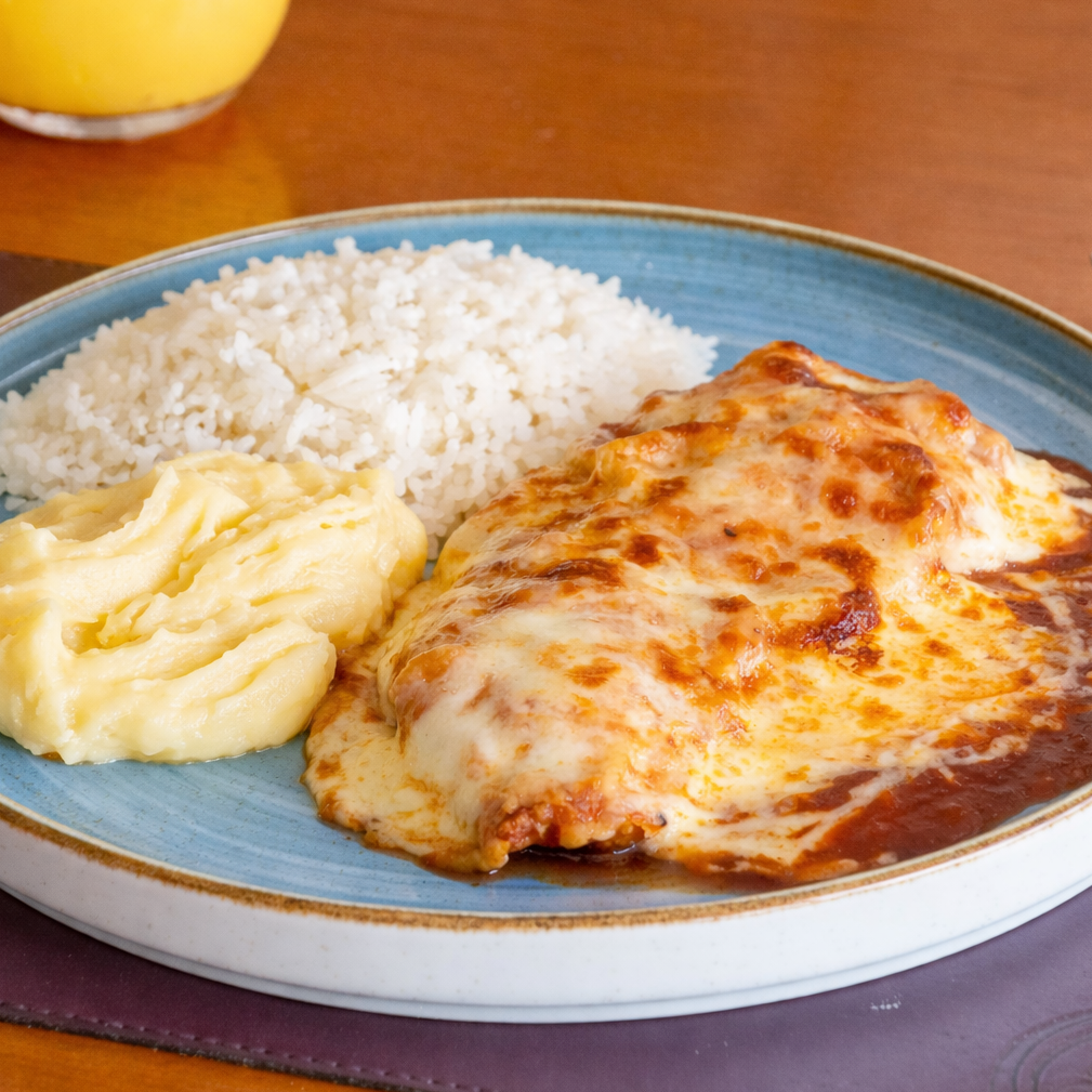 FRANGO À PARMEGIANA EXECUTIVO