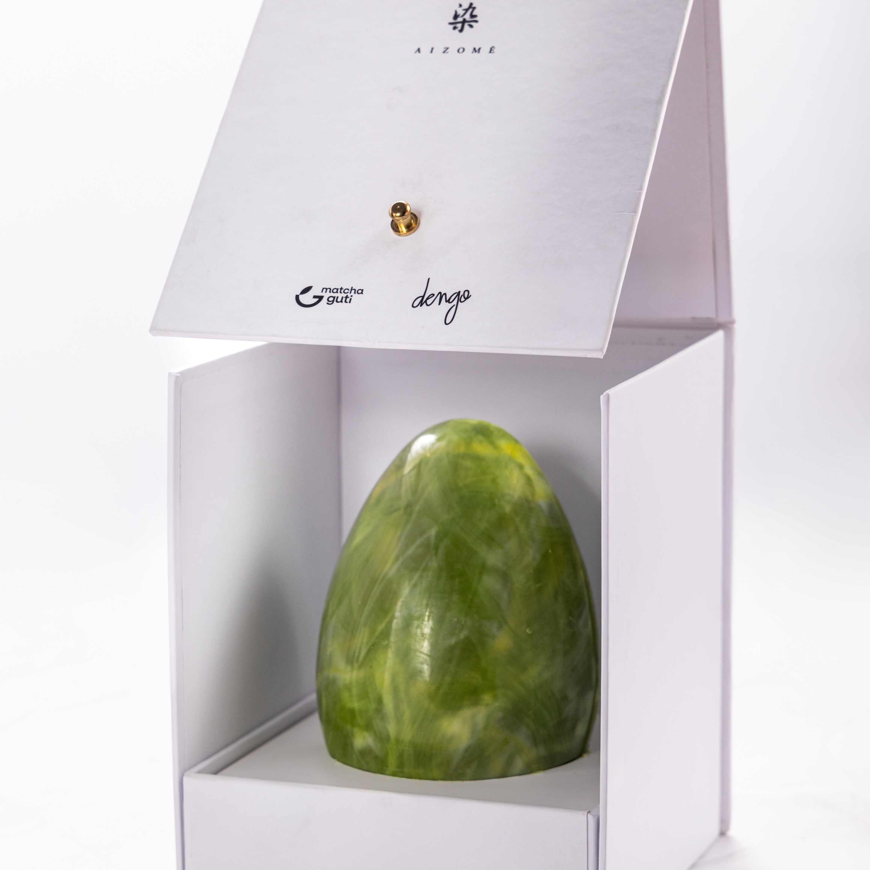 Ovo de Páscoa Aizomê  (350g ) (Sob Encomenda Dia  04/04)