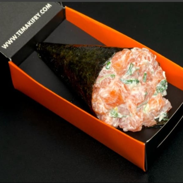 Temaki de Salmão Completo