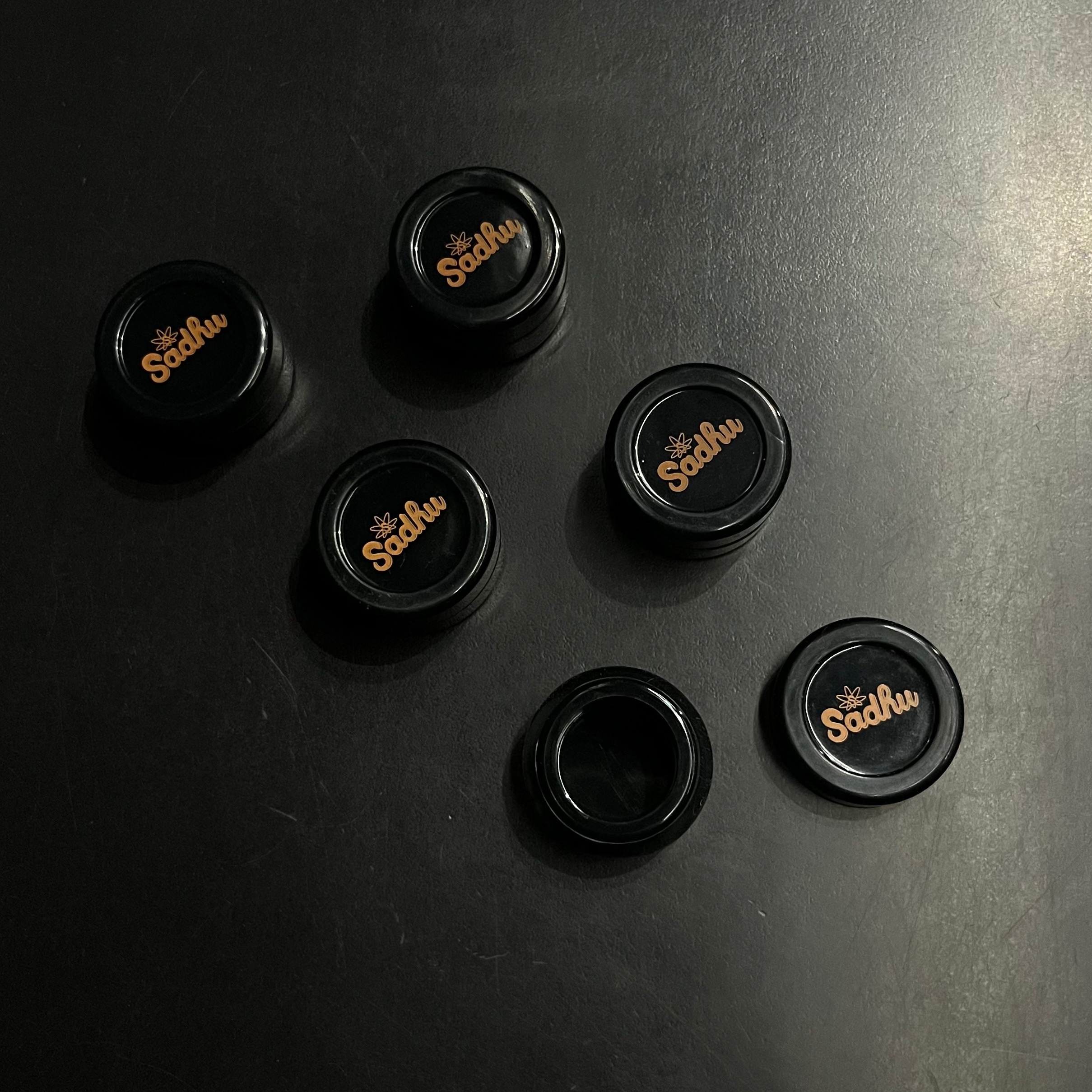 SLICK BLACK  SADHU 5ML