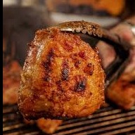 Sobrecoxa de frango c/8