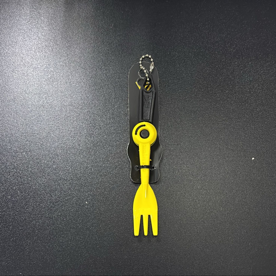 FURADOR COM GARFO ZORD