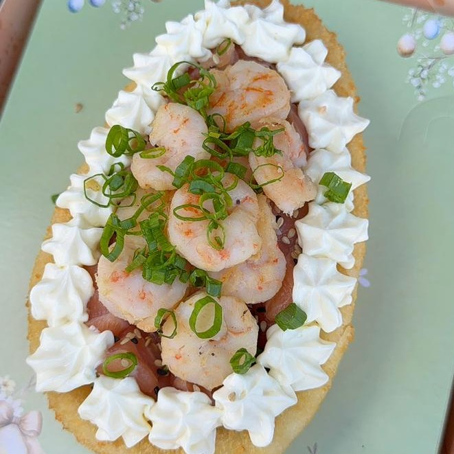 Ovo de Salmão e Camarão