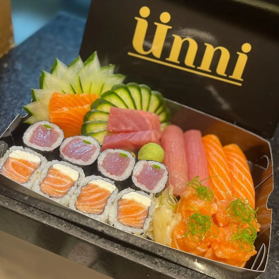 Combinado 20 peças + 02 refrigerantes (200mL)