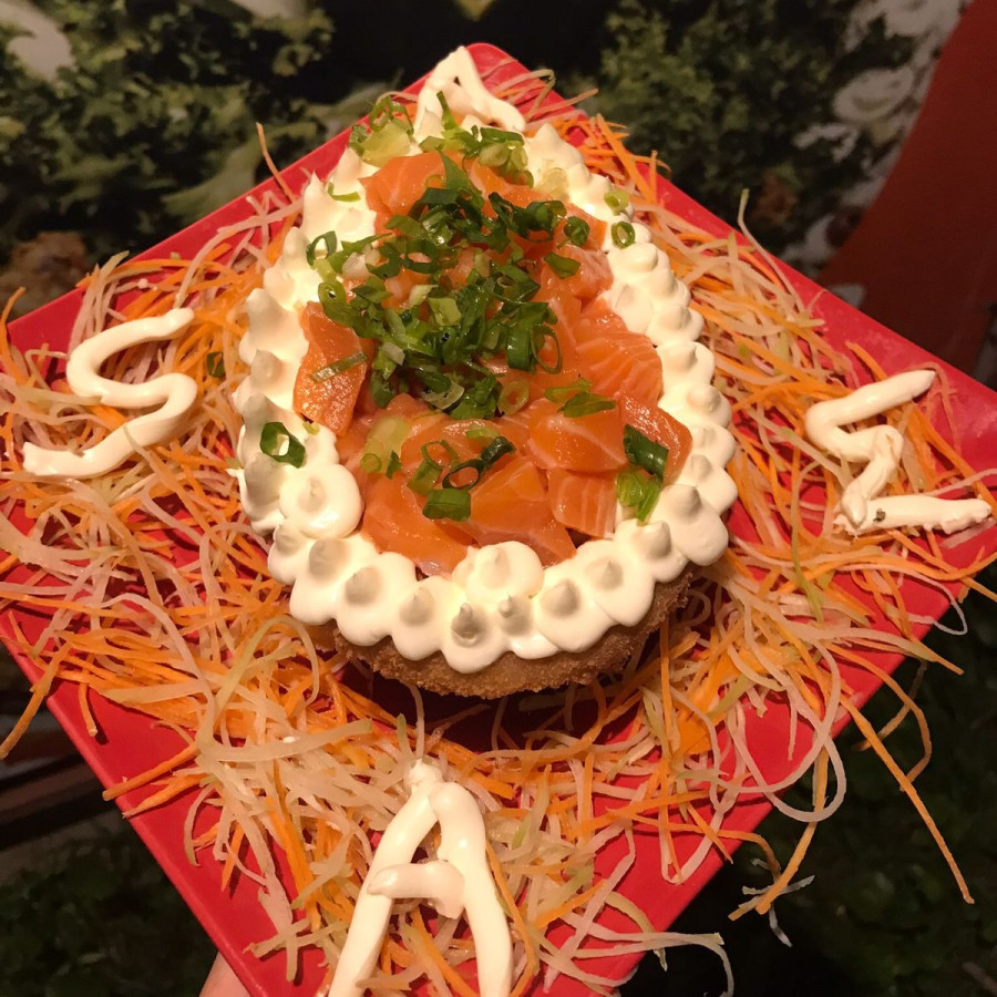 OVO DE PASCOA CUBOS DE SALMAO