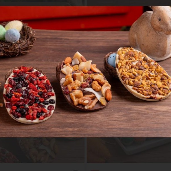 Barra de chocolate - Chocolate Meio Amargo com Mix de Nuts 🐇