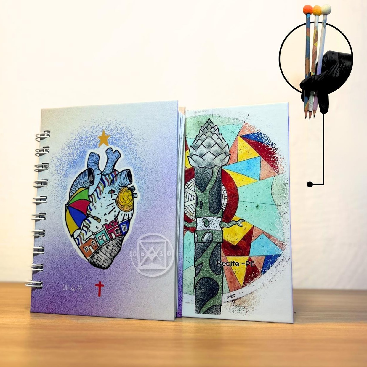 CADERNO MINI CAPA DURA MUNDO DA LUA C/LAPIS - 1 UNID.