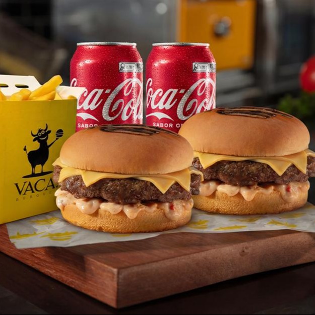 2 Vaca Queijada + 1 batata + 2 bebidas