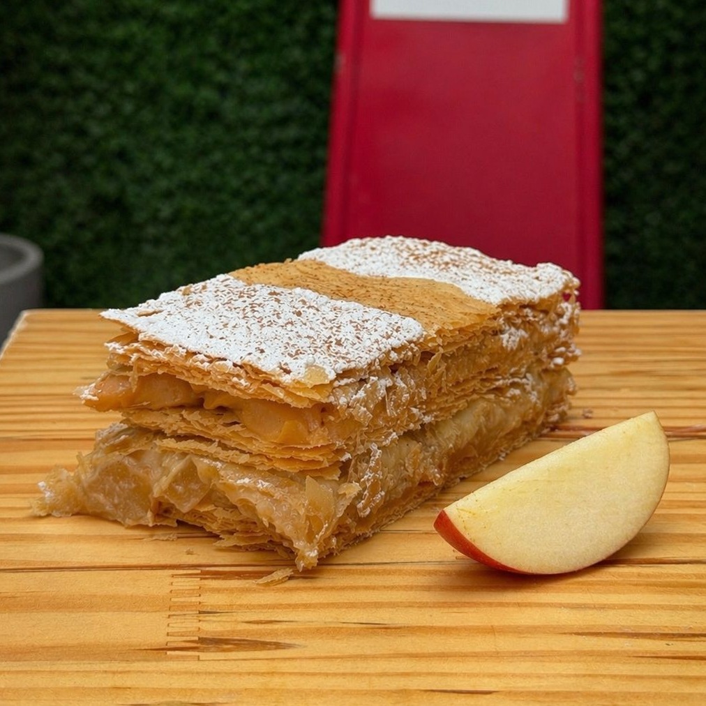 Mil folhas Maça com doce de leite